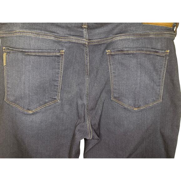 PAIGE Normandie Straight Leg Jeans Men’s Size 38x30 Dark Wash Blue Denim Stretch - Picture 4 of 7